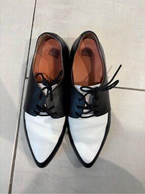 Bared Footwear Two-Tone Black & White Women's Oxford Derbys